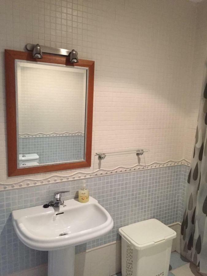 Apartamento Balneario Playa Caleta Кадис Экстерьер фото